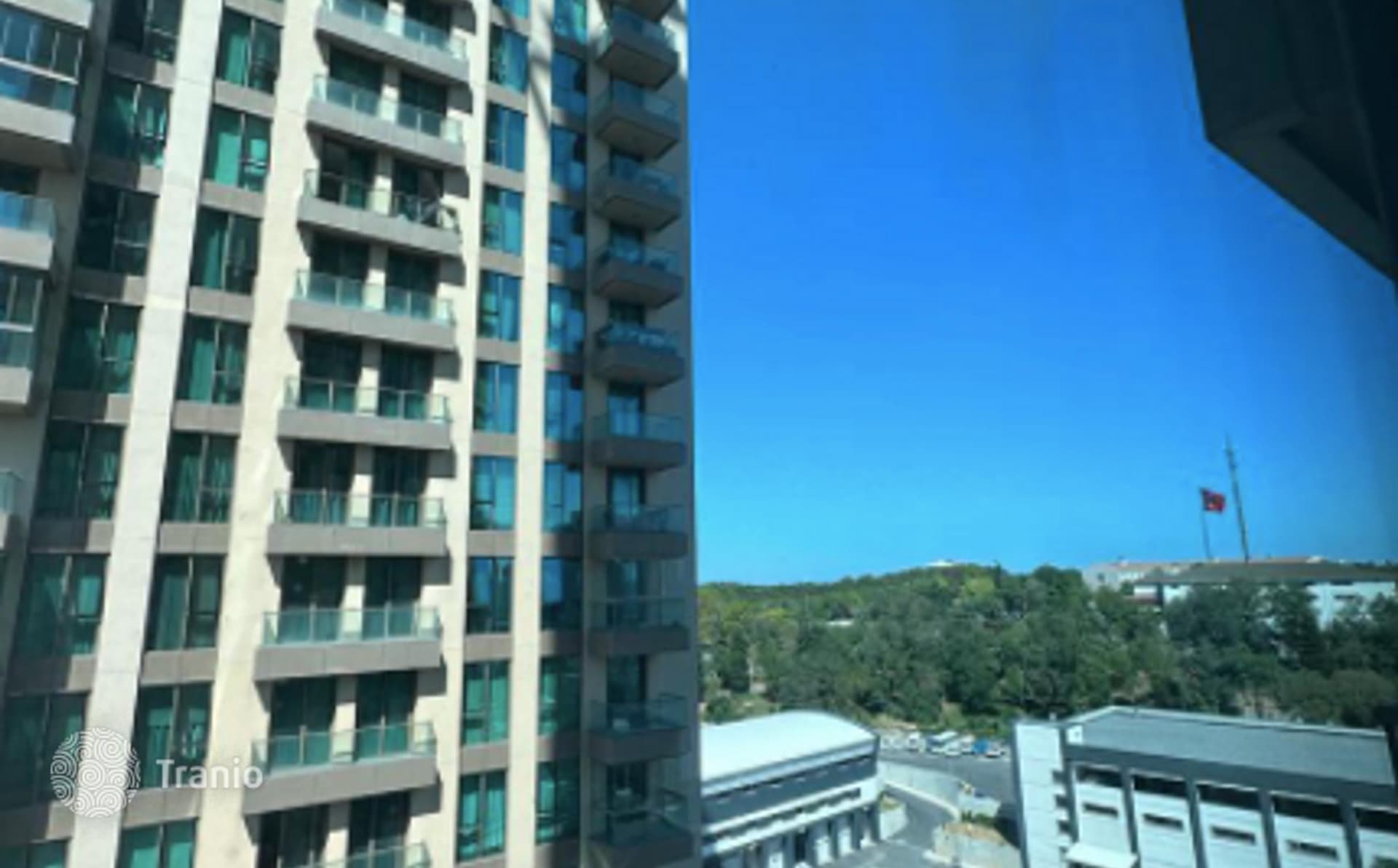 1-Bedroom Apartment in Sariyer, Istanbul, photo 2