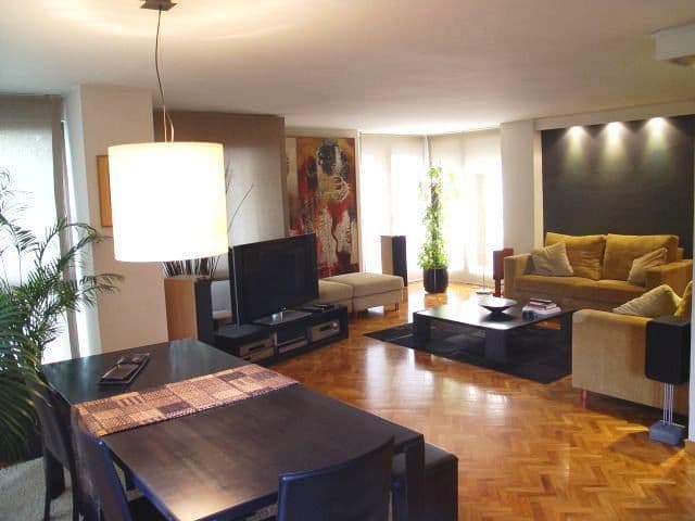 Квартира в Барселоне, Испания, 120 м²