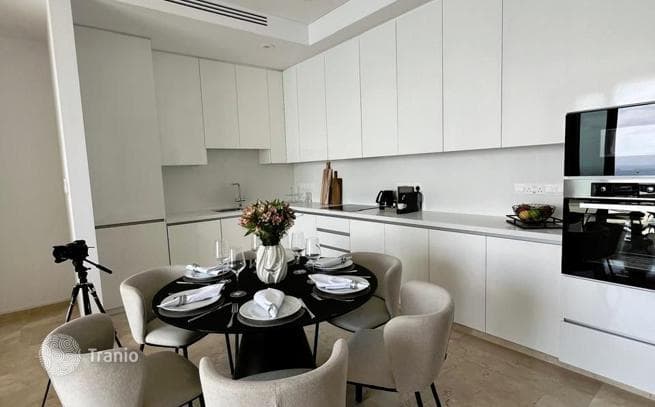 2-Bedroom Apartment in Kato Paphos, Paphos, photo 3