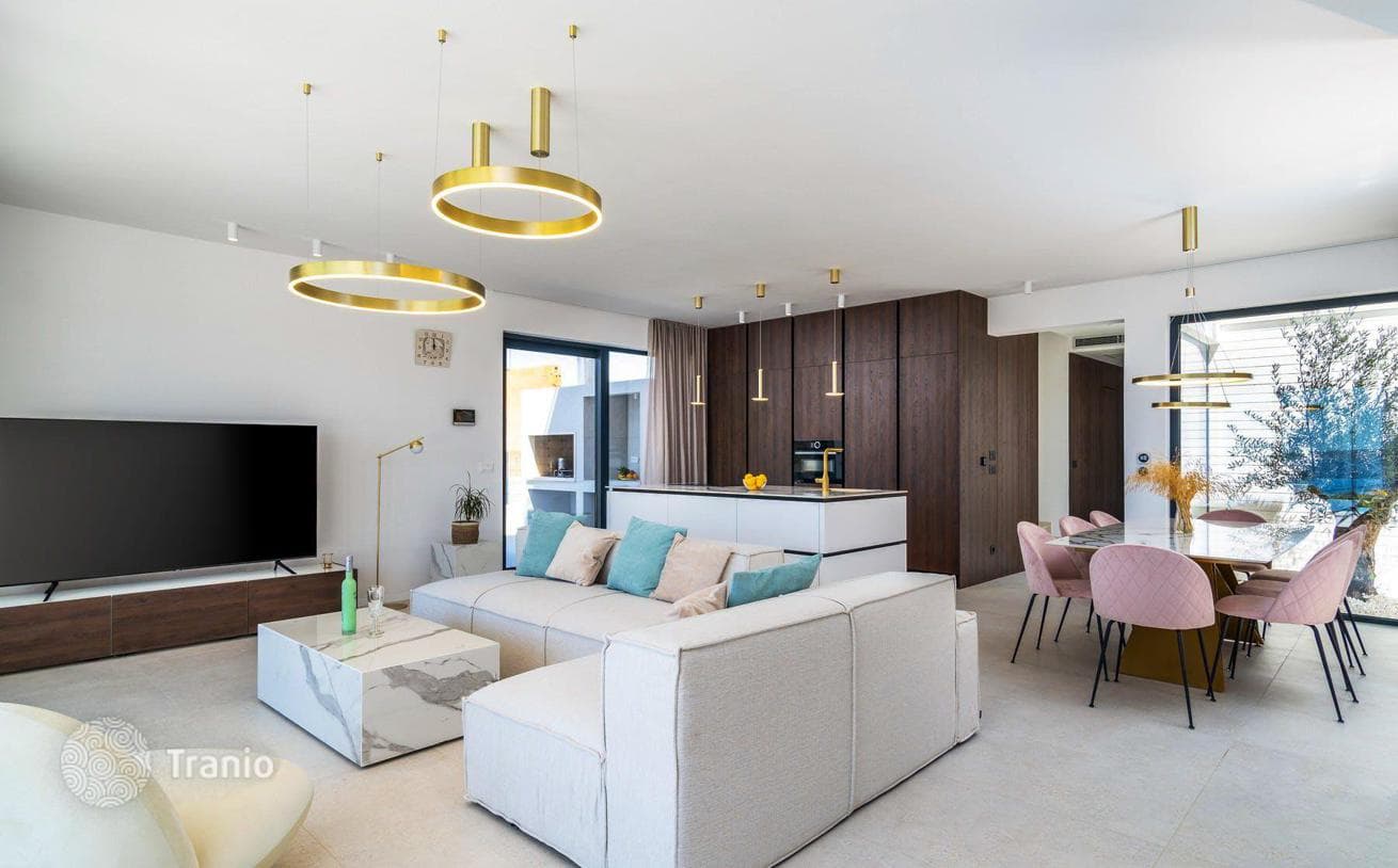 Modern Villa with Private Pool and Sea Views in Split, Croatia, photo 2
