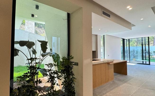 Modern 2–3-Bedroom Apartments with Private Pool in Geyek, photo 5