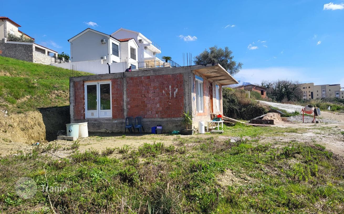 2-Bedroom House with Sea and Hill Views in Becici, Budva, photo 3