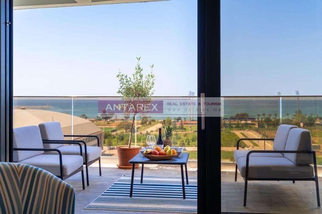 Апартаменты в Баре, Черногория, 245 м²