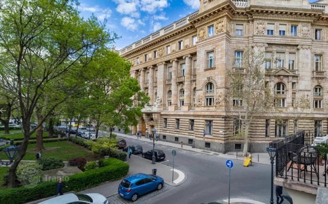 Просторная квартира в здании с лифтом, V Район, Будапешт, Венгрия, фото 5