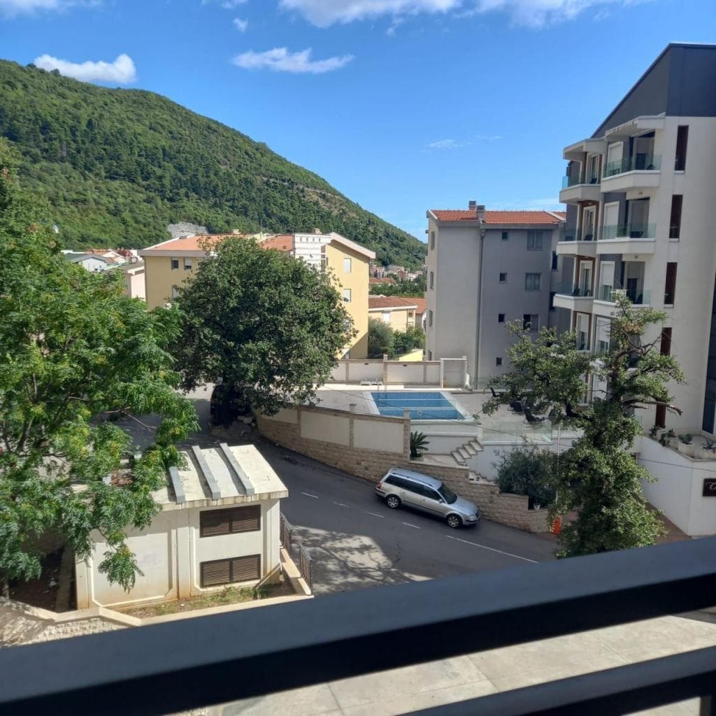 Квартира в Будве, Черногория, 45 м², фото 2