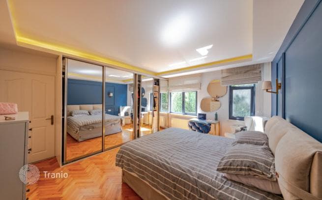 2-Bedroom Apartment in Sariyer, Istanbul, photo 4