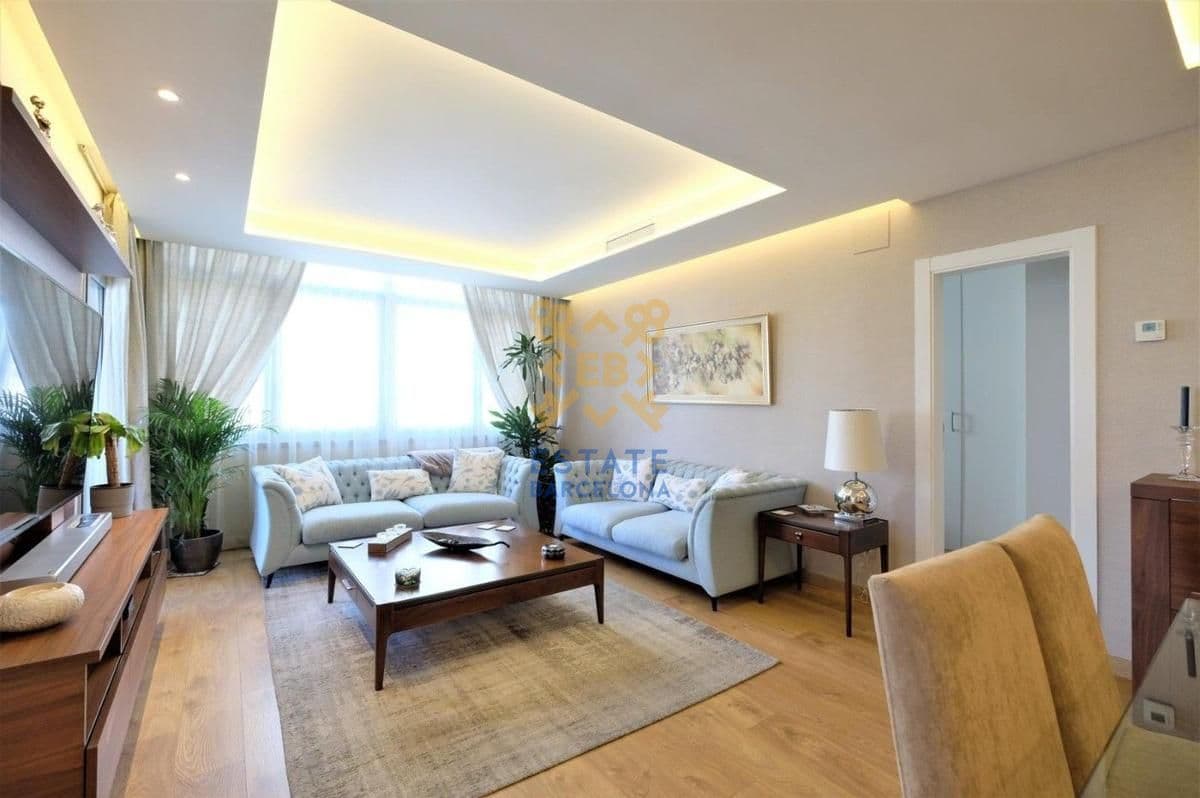 Квартира в Барселоне, Испания, 111 м²