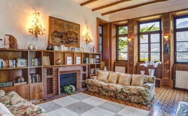 Renovated Villa with Private Dock on Lake Como in Oliveto Lario, photo 3