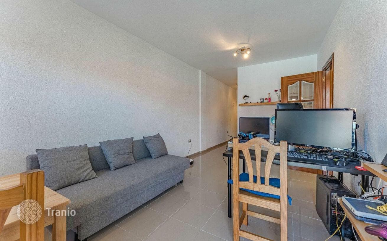 1-Bedroom Apartment with Pool and Mountain View in Costa del Silencio, Tenerife, photo 2