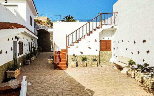 5-Bedroom Traditional House with Garage and BBQ Area in Granadilla, Tenerife, photo 3