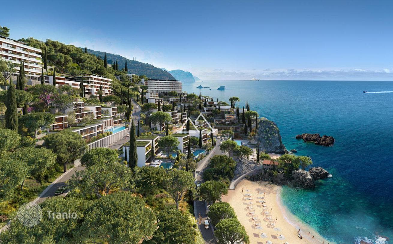1-Bedroom Beachfront Apartment in Budva Riviera, Montenegro, photo 4