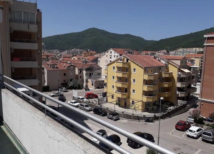 Квартира в Будве, Черногория, 80 м²