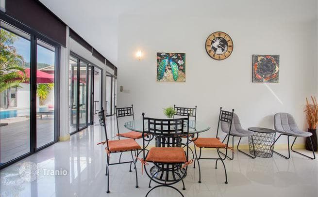 4-Bedroom Villa with Private Pool and Mountain View in Rawai, Phuket, photo 4