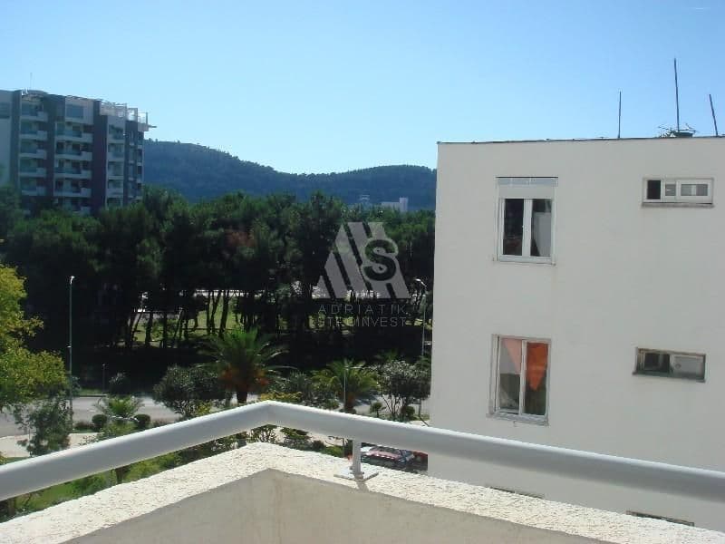 Квартира в Баре, Черногория, 76 м²