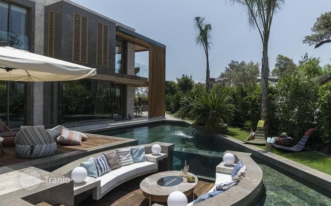 Luxury Villa with Private Pool and Garden in Bitez, photo 2