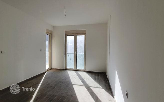 1-Bedroom Apartment with Terrace 450 m from the Sea in Becici, Budva, photo 4