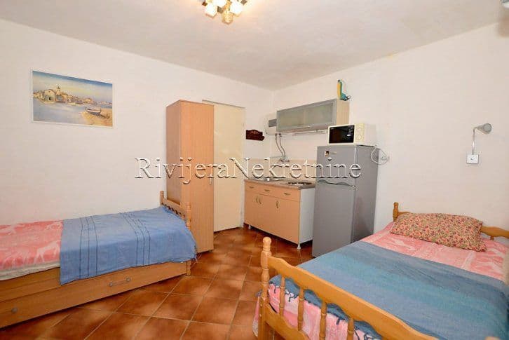 Квартира в Херцег-Нови, Черногория, 53 м², фото 3