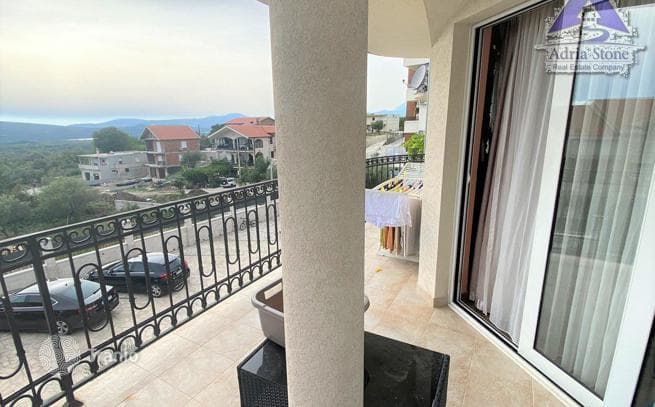 1-Bedroom Apartment in Kavach, Kotor, photo 3