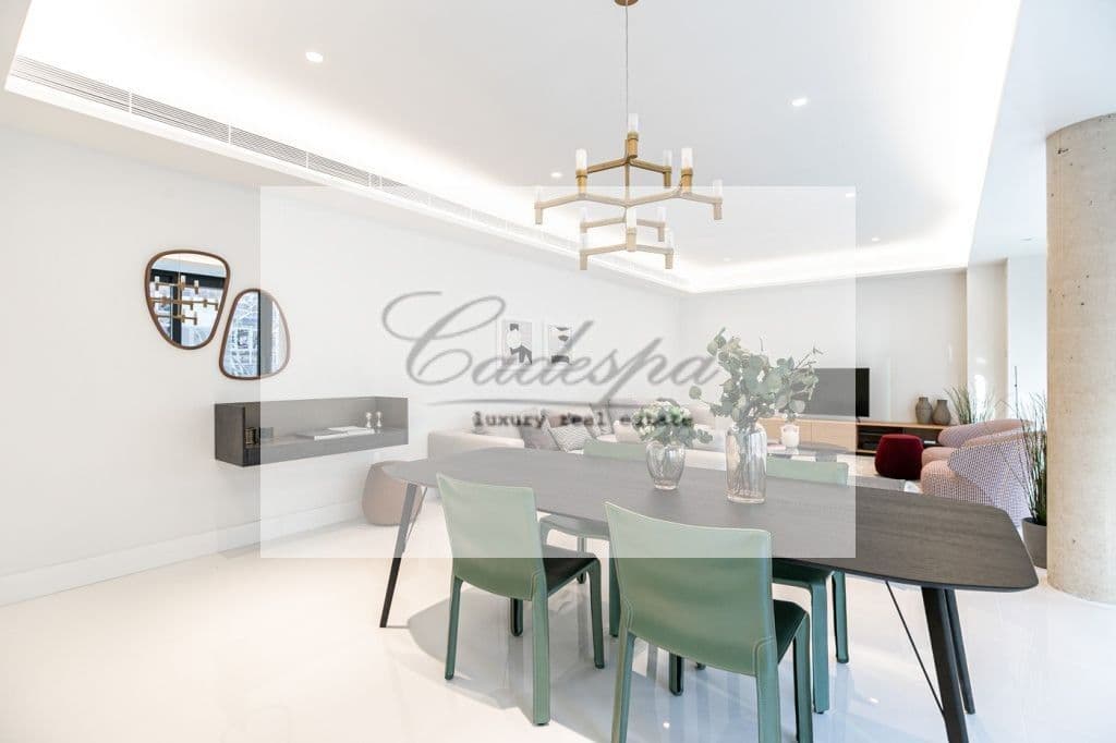 Квартира в Барселоне, Испания, 130 м²