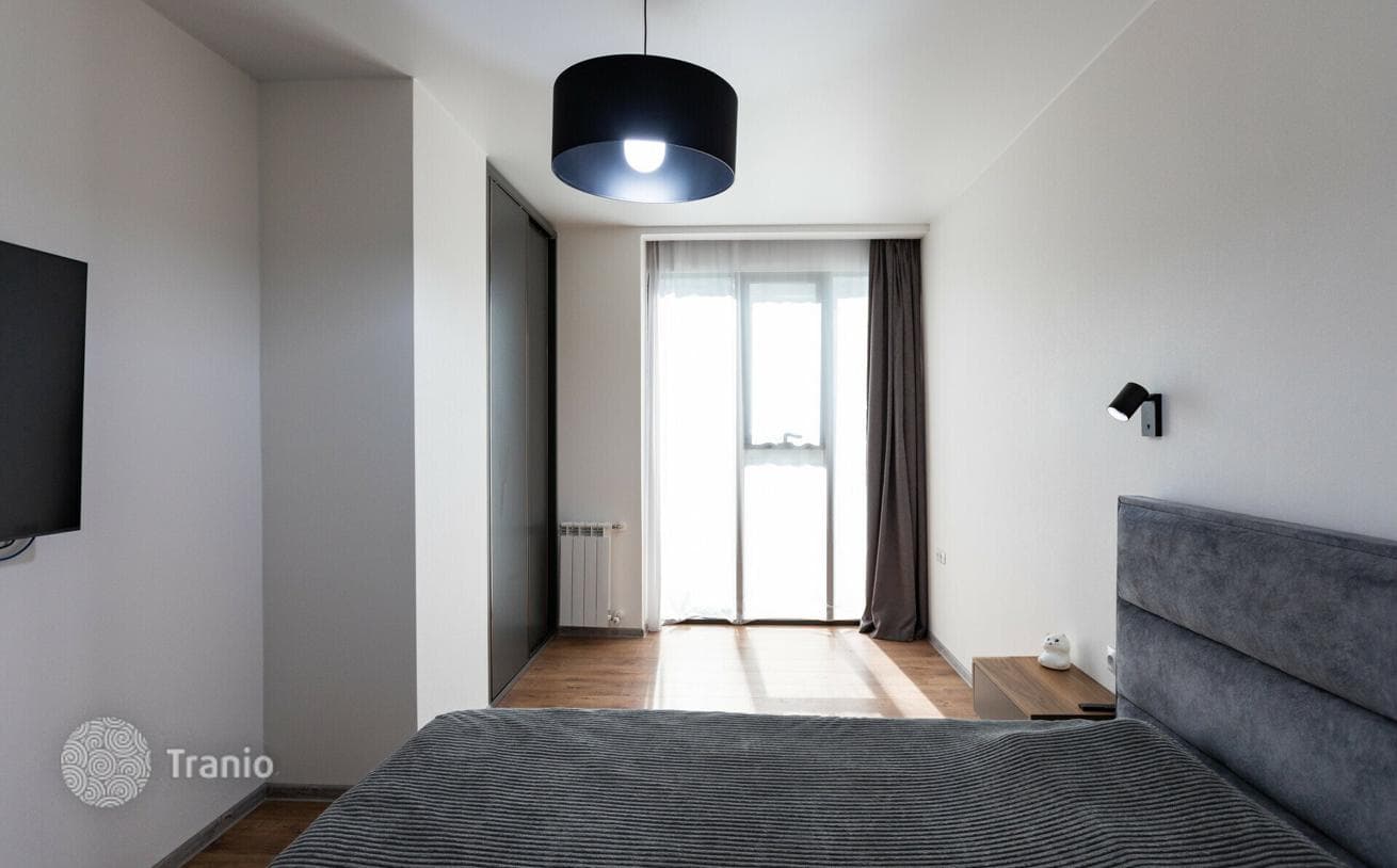 2-Bedroom Apartment with Panoramic City and Sea Views in Batumi, photo 3