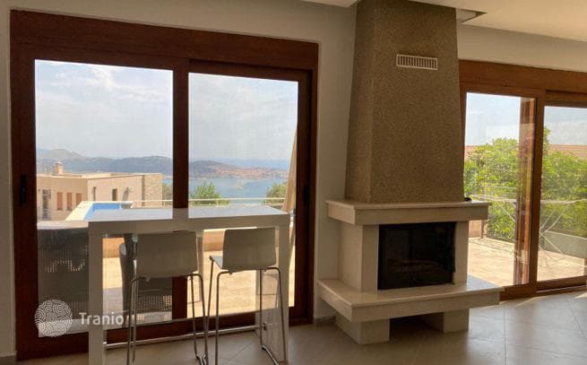 3-Bedroom Furnished Villa with Private Pool and Sea Views in Susanj