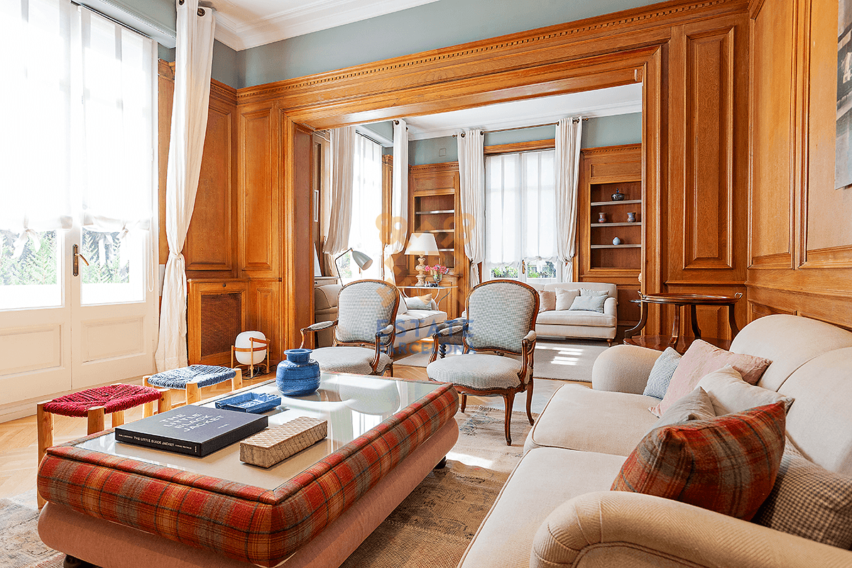 Квартира в Барселоне, Испания, 230 м², фото 2