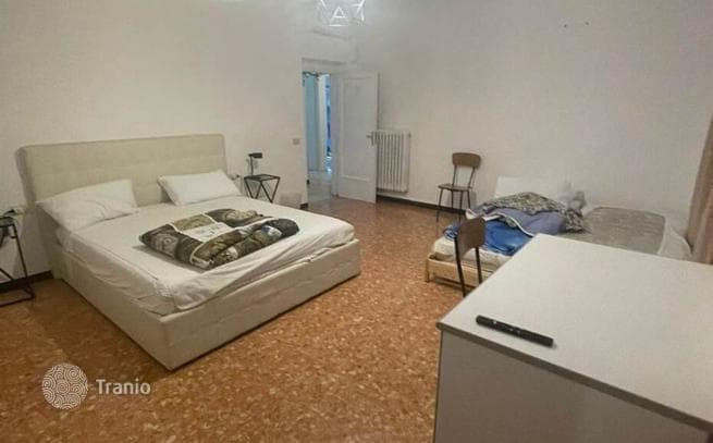 1-Bedroom Apartment in Florence, Italy, photo 4