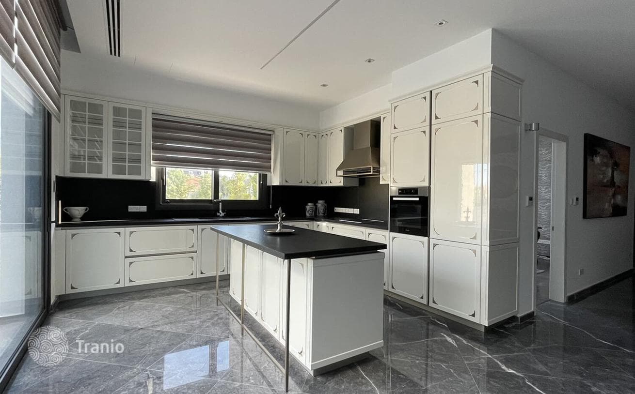 5-Bedroom Luxury Villa with Private Pool in Limassol, Cyprus, photo 2