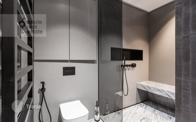 2-Bedroom Apartment with Designer Finishes in Presnensky District, Moscow