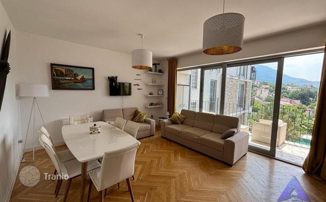 2-Bedroom Apartment with Sea View in Dobrota, Kotor, photo 3