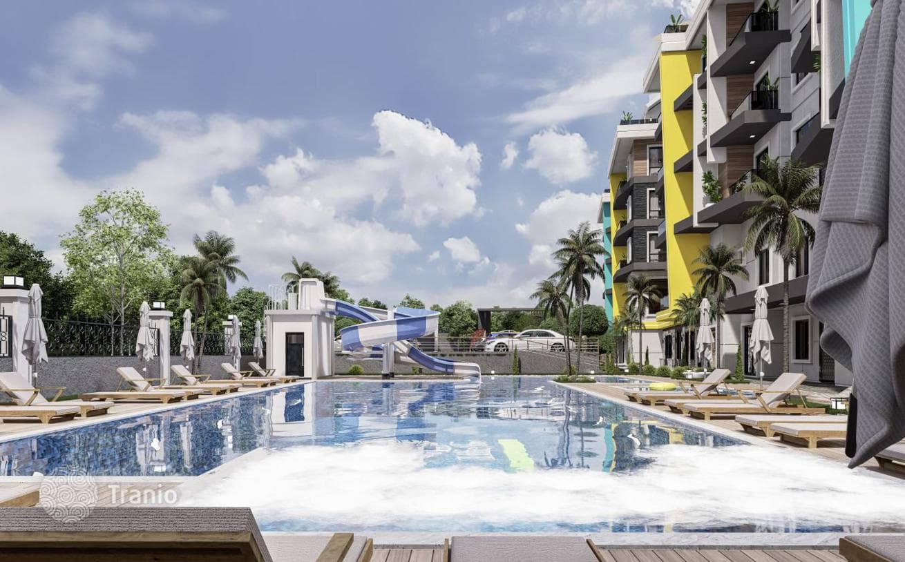 New Apartments with Shared Pools and Water Park in Oba, Alanya