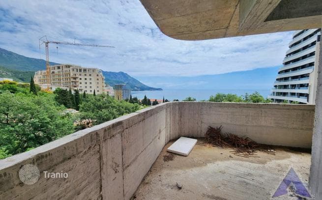 1-Bedroom Apartment 200 m from the Sea in Becici, Budva, photo 2