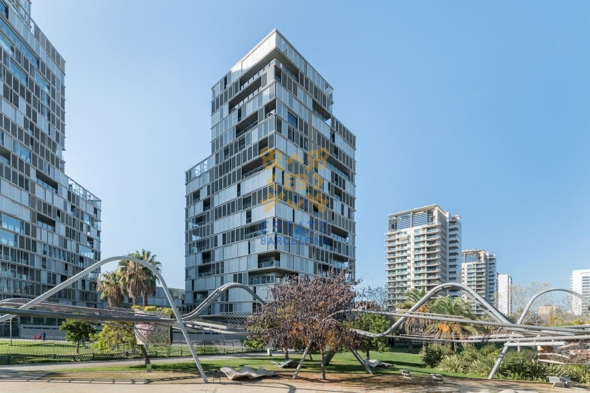 Квартира в Барселоне, Испания, 122 м²