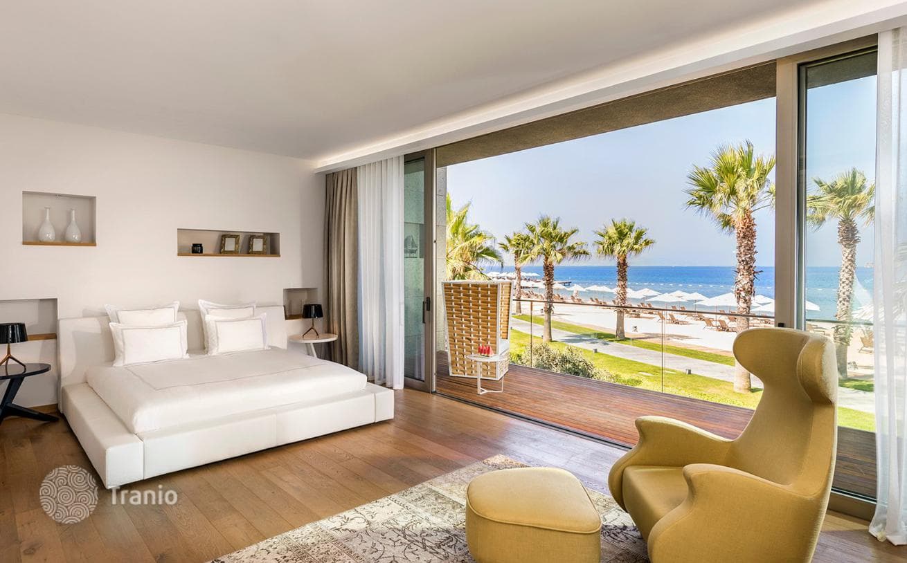 New Beachfront Residences with Hotel Amenities in Turgutreis, photo 4