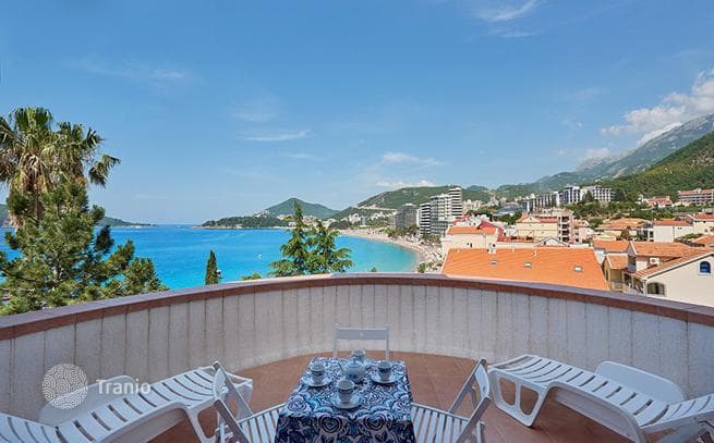 2-Bedroom Penthouse with Sea View in Rafailovici, Budva