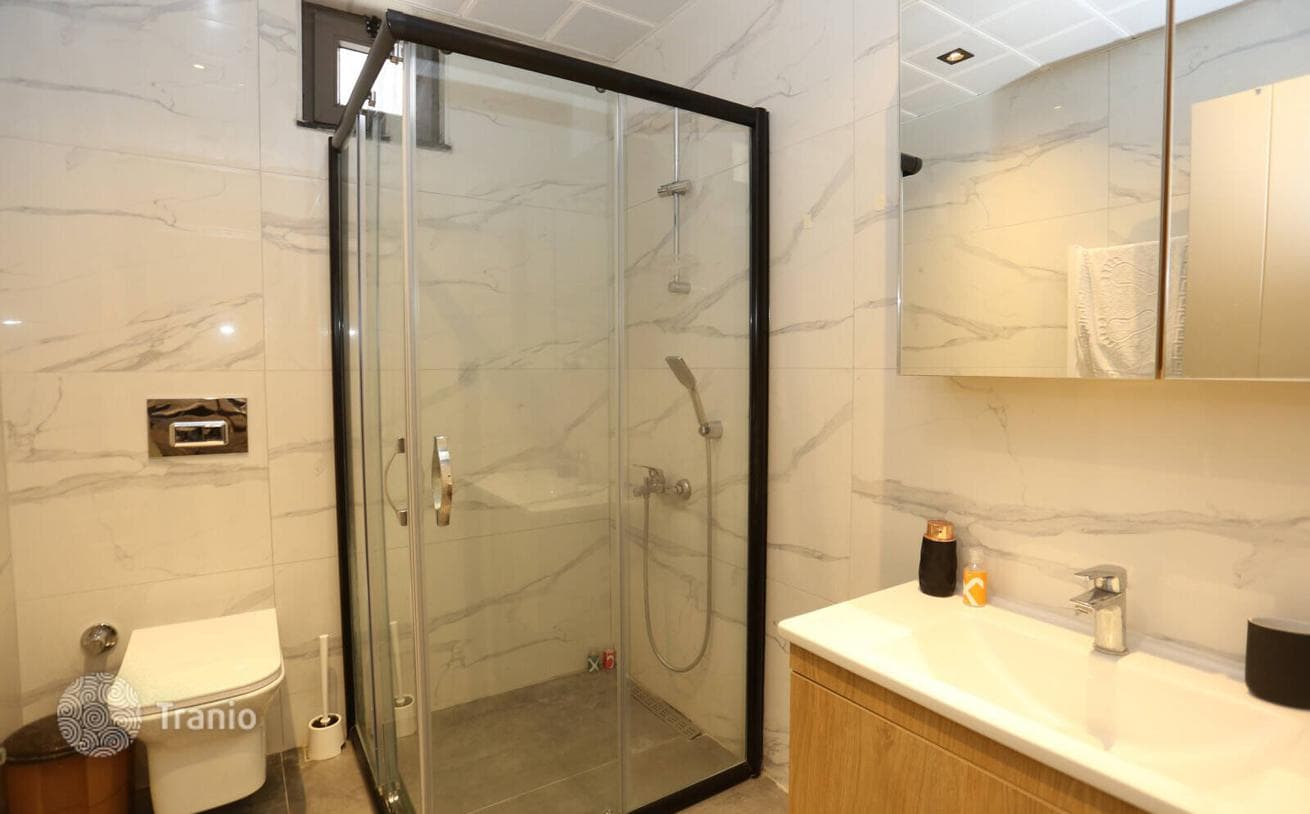 1-Bedroom Furnished Apartment with Sea Access in Muratpasa, Antalya, photo 2