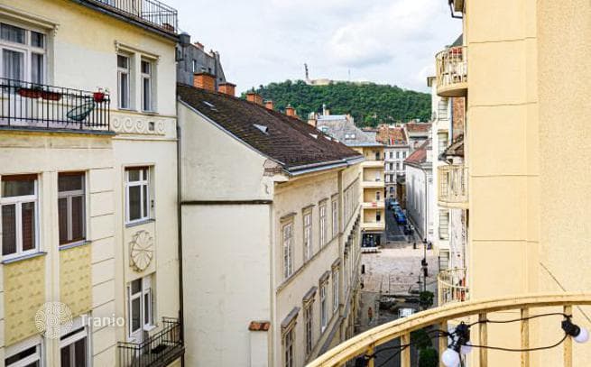 2-комнатная квартира 175 м² в Будапеште, Венгрия, фото 2