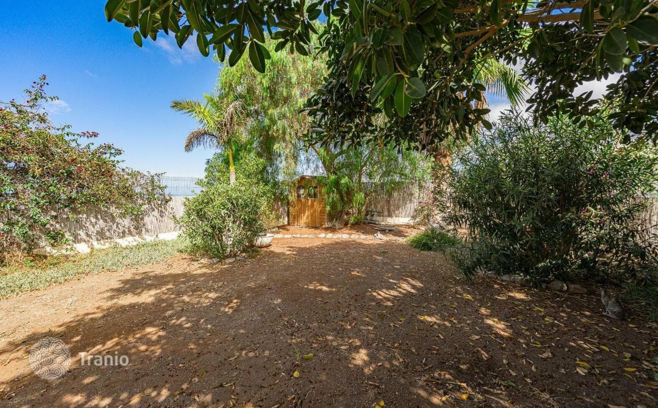 2-Bedroom Townhouse with Sea and Mountain Views in Tihoco Bajo, Tenerife, photo 2