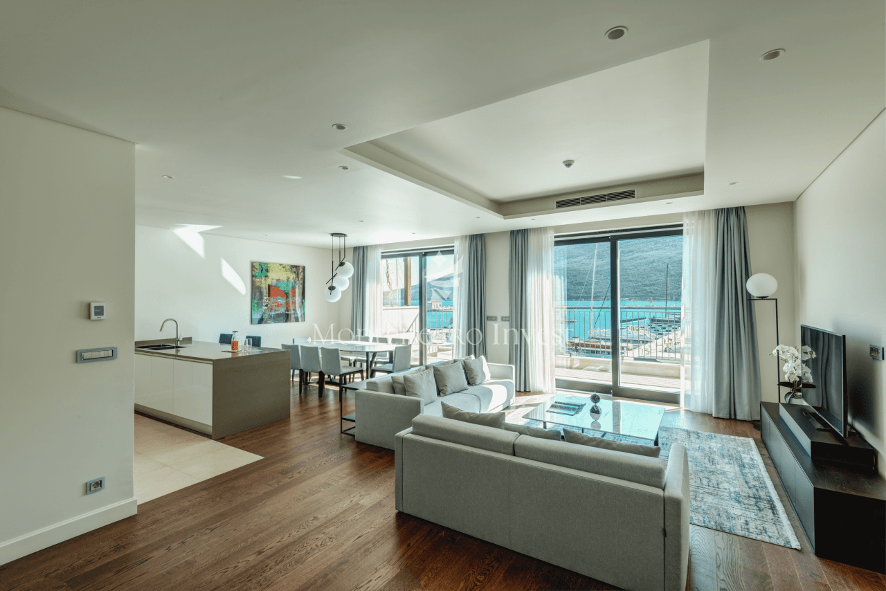 2-Bedroom Apartment in Herceg Novi