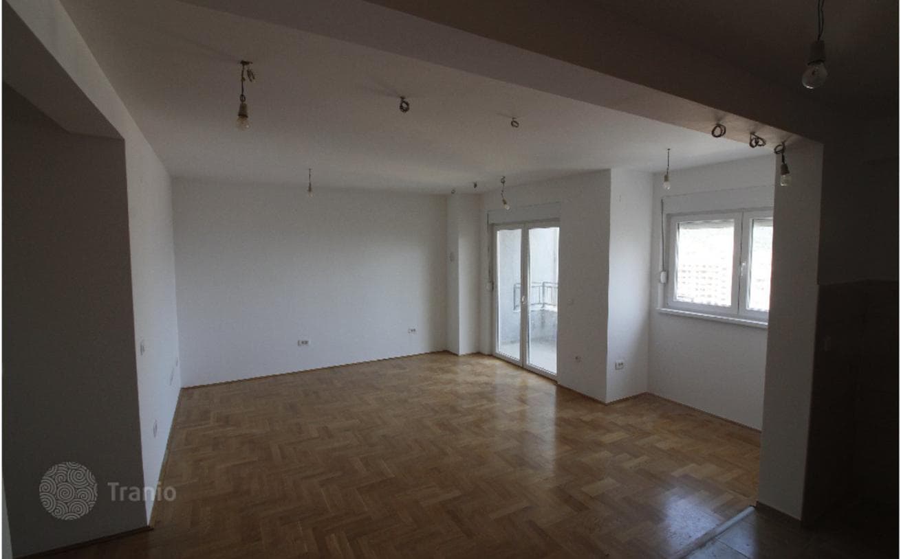 2-Bedroom Apartment with Terrace and Sea View in Budva