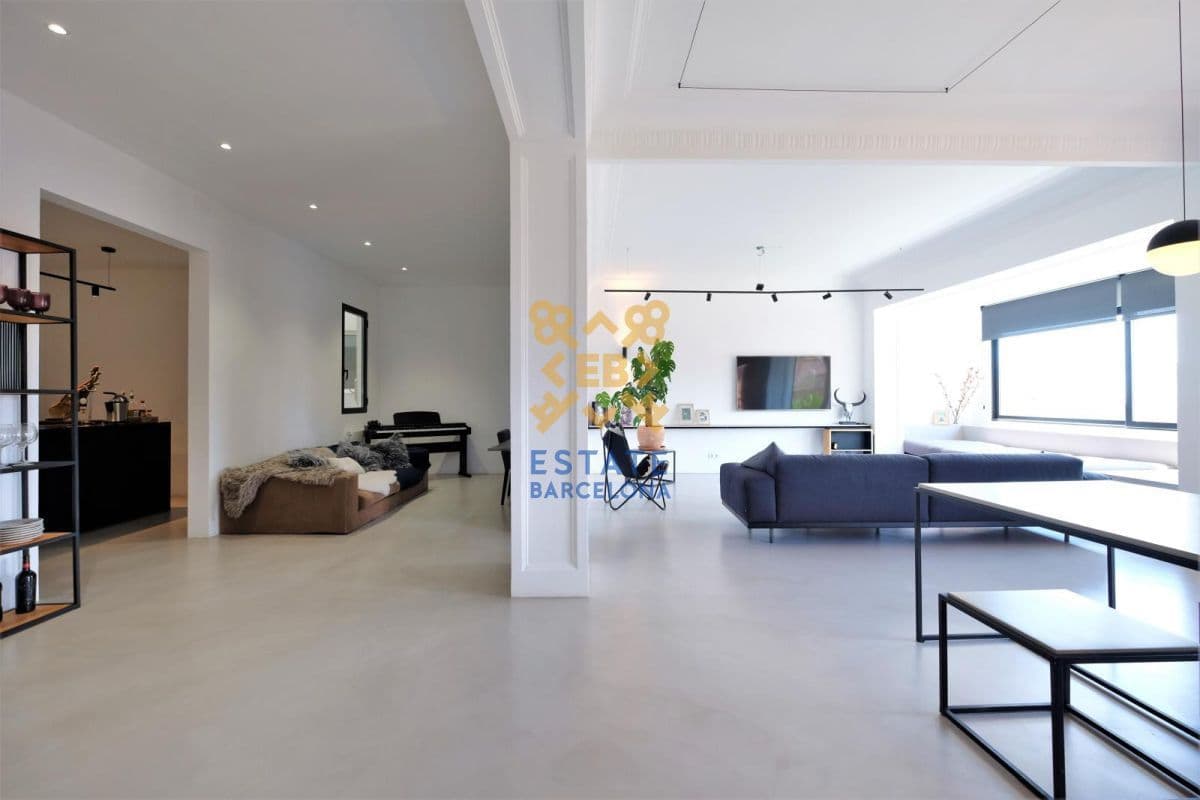 Квартира в Барселоне, Испания, 220 м², фото 2