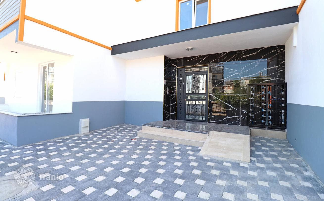 3-Bedroom Apartment with Balcony in Kepez, Antalya, photo 5