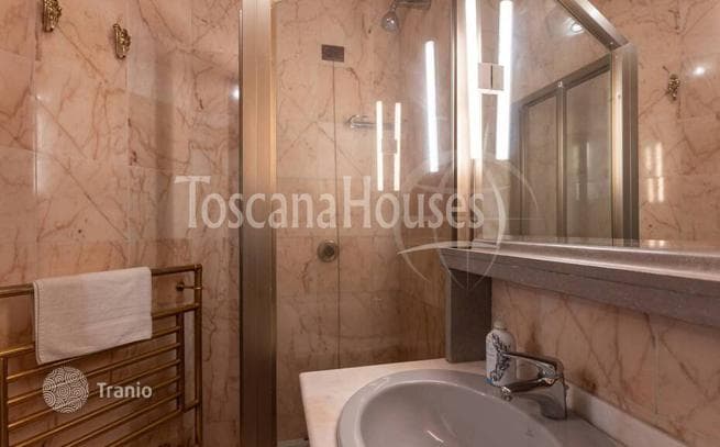 10-комнатная вилла 650 м² в Ареццо, Италия, фото 3