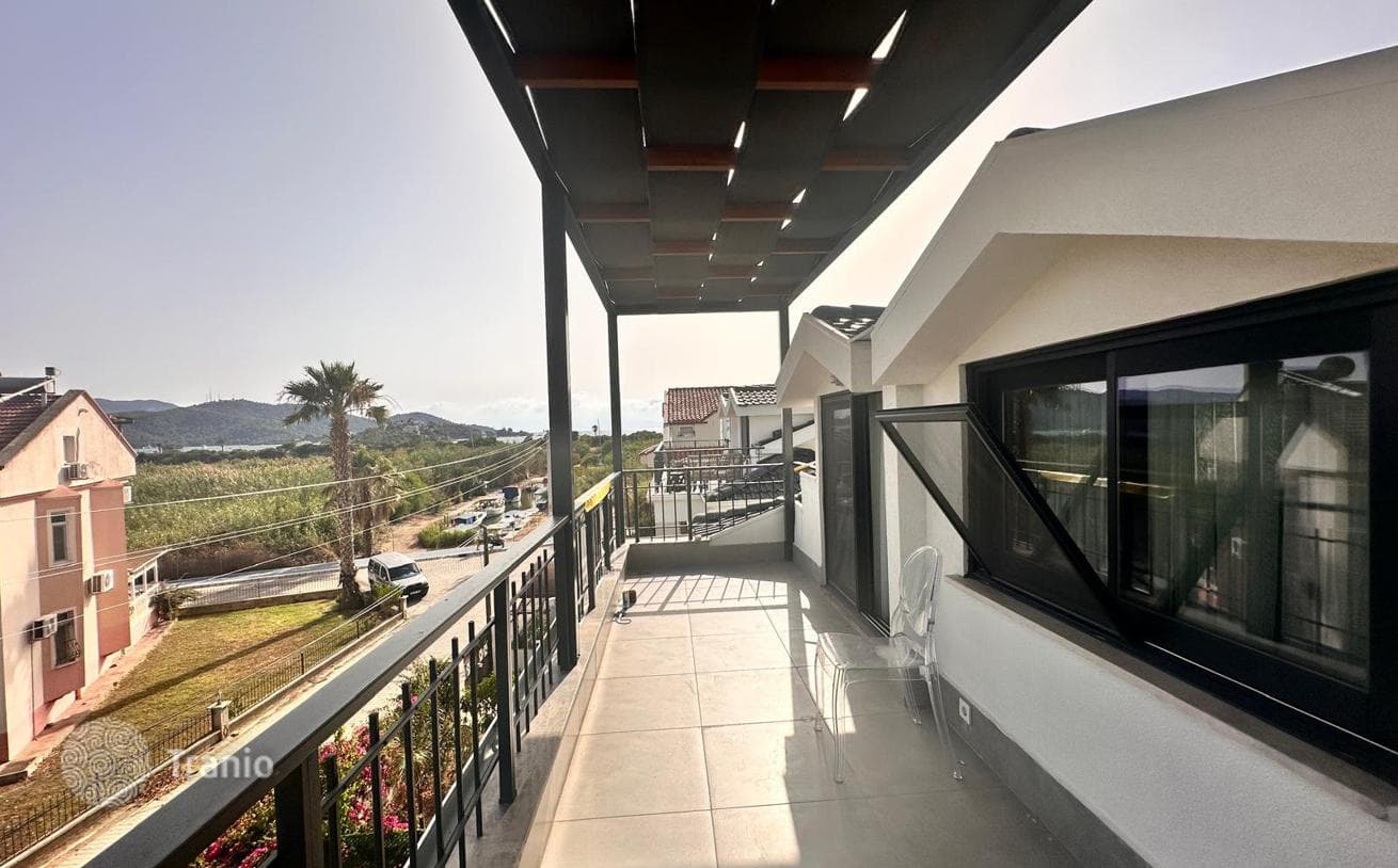 4-Bedroom Villa with Garden and Sea Access in Turkey, photo 2