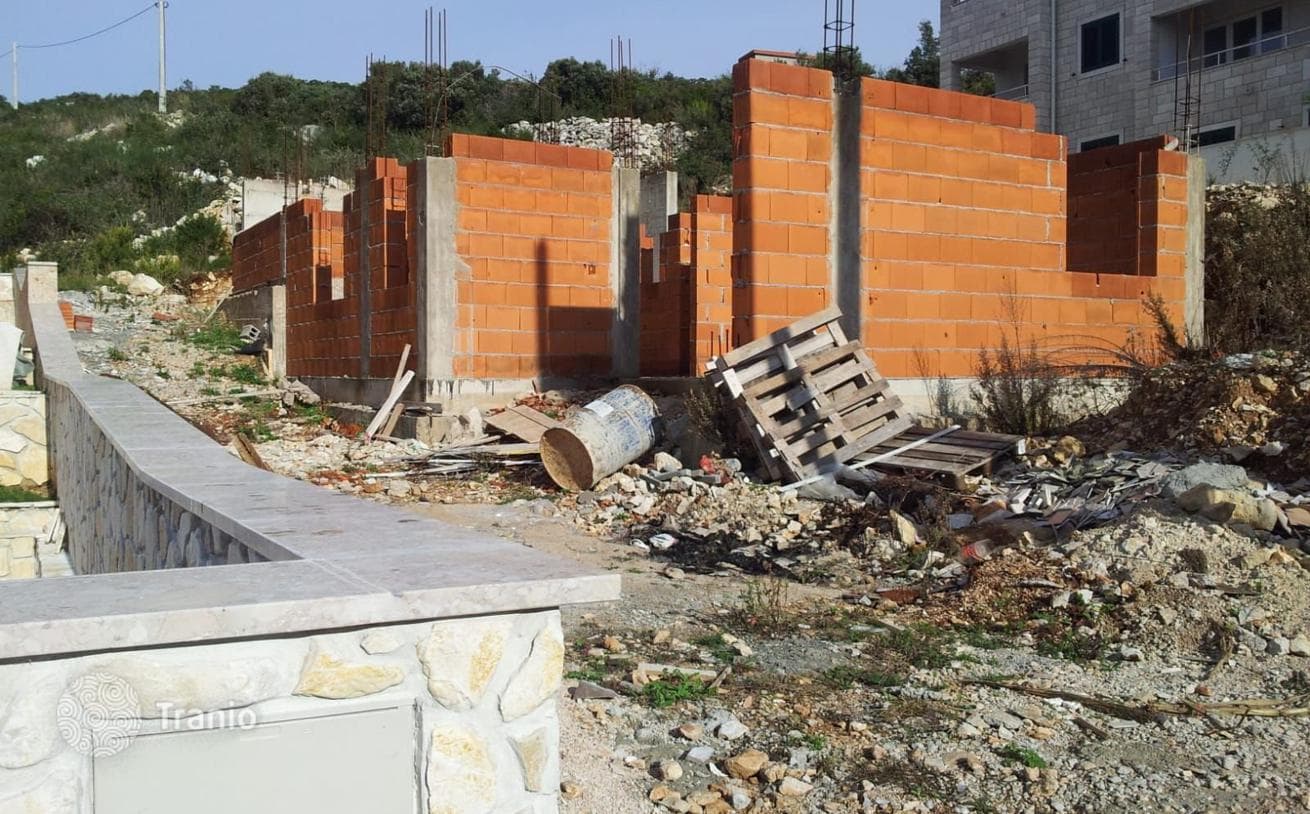 Land Plot with Building Permission 60 m from the Sea in Šolta, Croatia