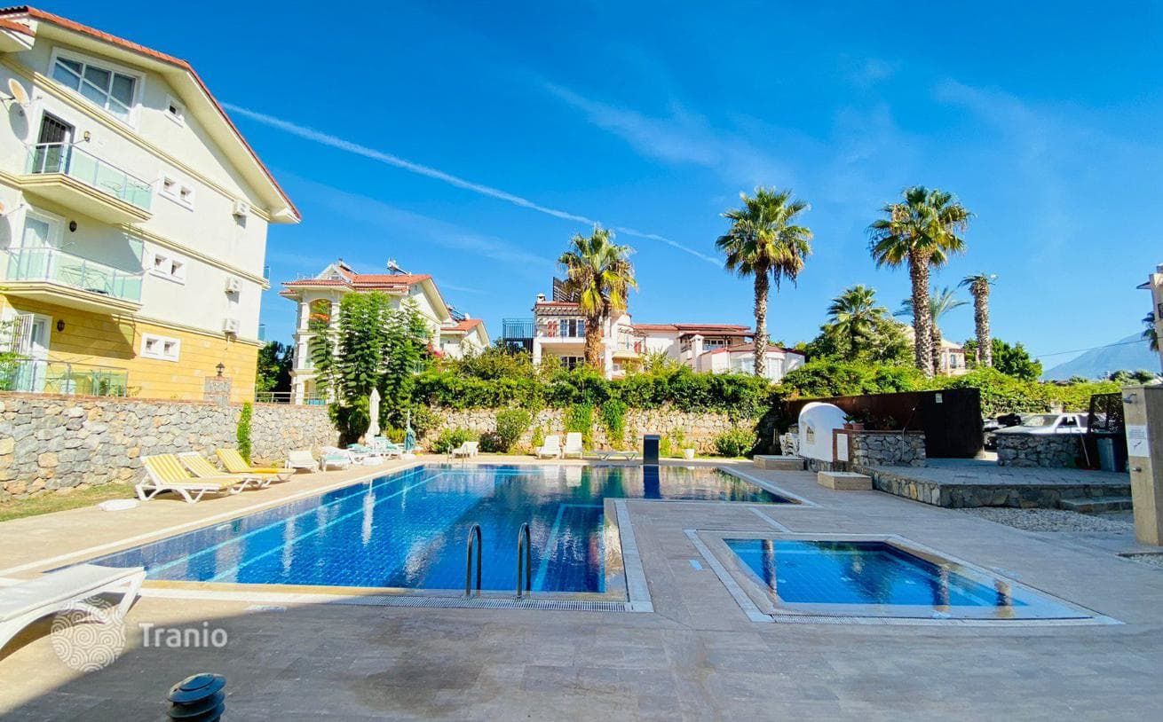 2-Bedroom Apartment with Sea View in Turkey, photo 5