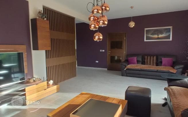 3-Bedroom Villa with Roof Terrace and Sea and Mountain Views in Dobrota