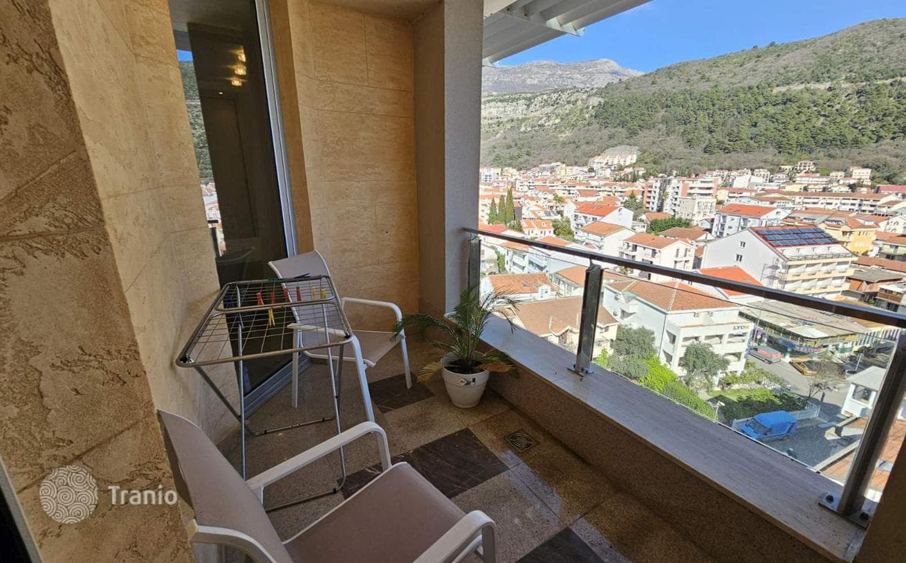2-Bedroom Apartment with Sea View in Budva, photo 5