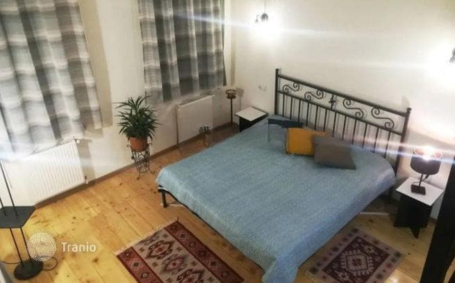 2-Bedroom Apartment in Old Tbilisi, Tbilisi, photo 4