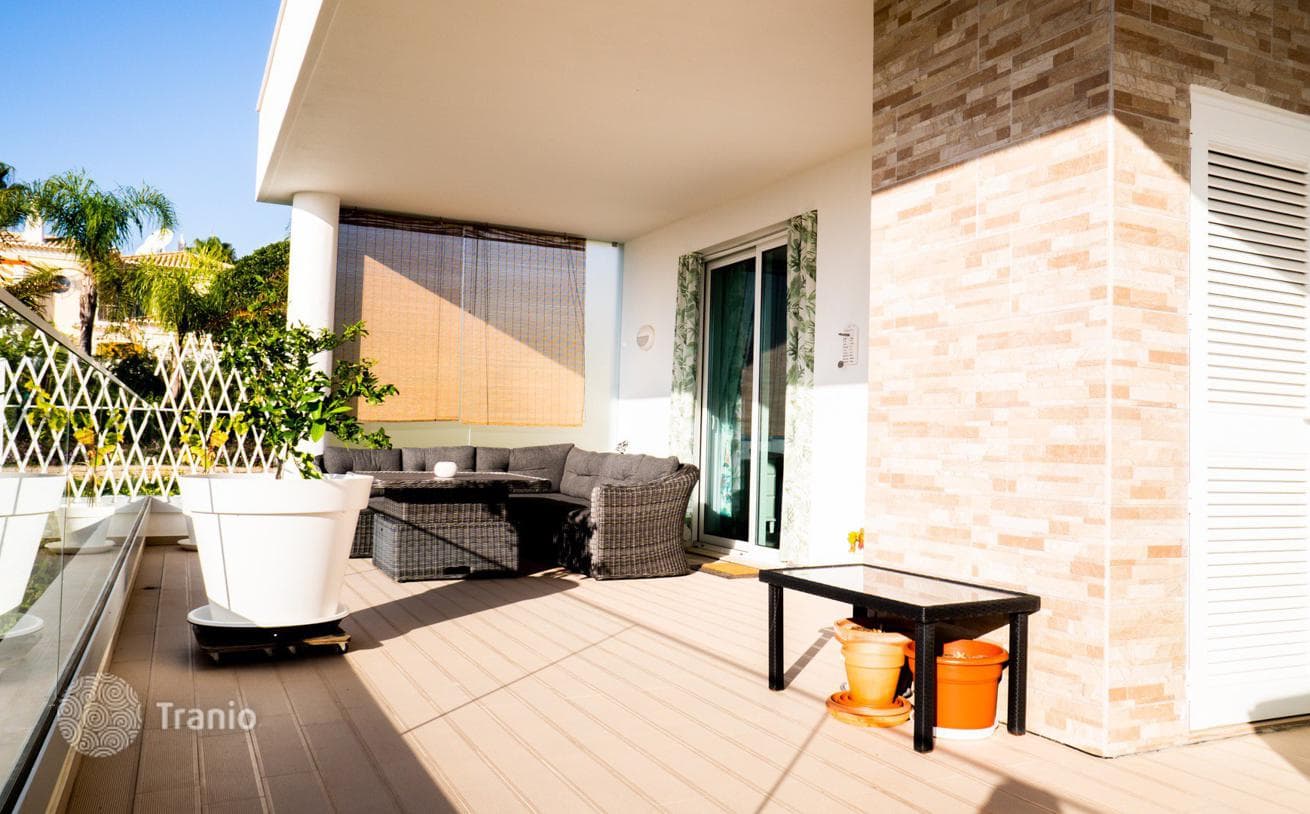 4-Bedroom Apartment with Sea View in Lagos, Faro